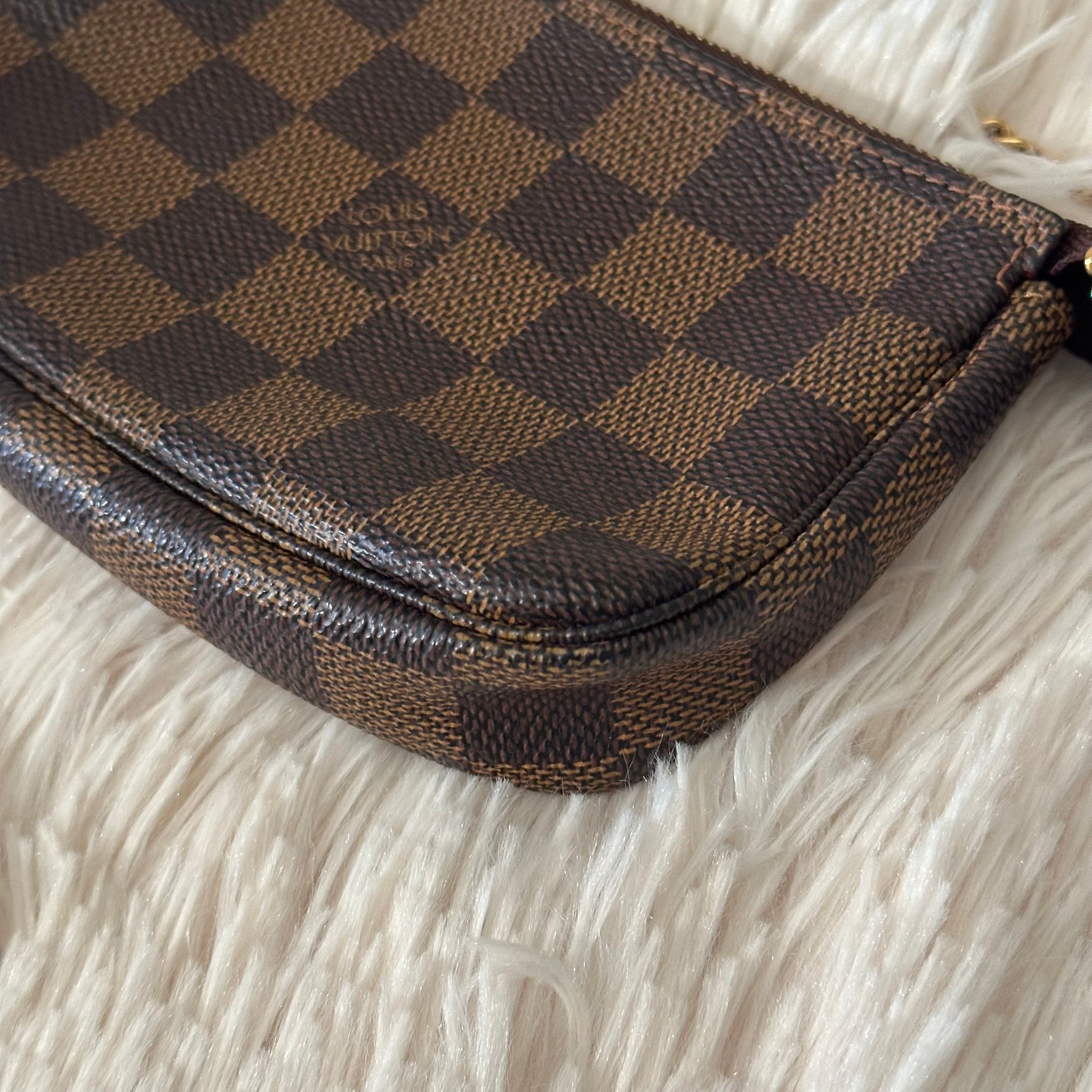 Mini Pochette Accessoires - Damier Ebene