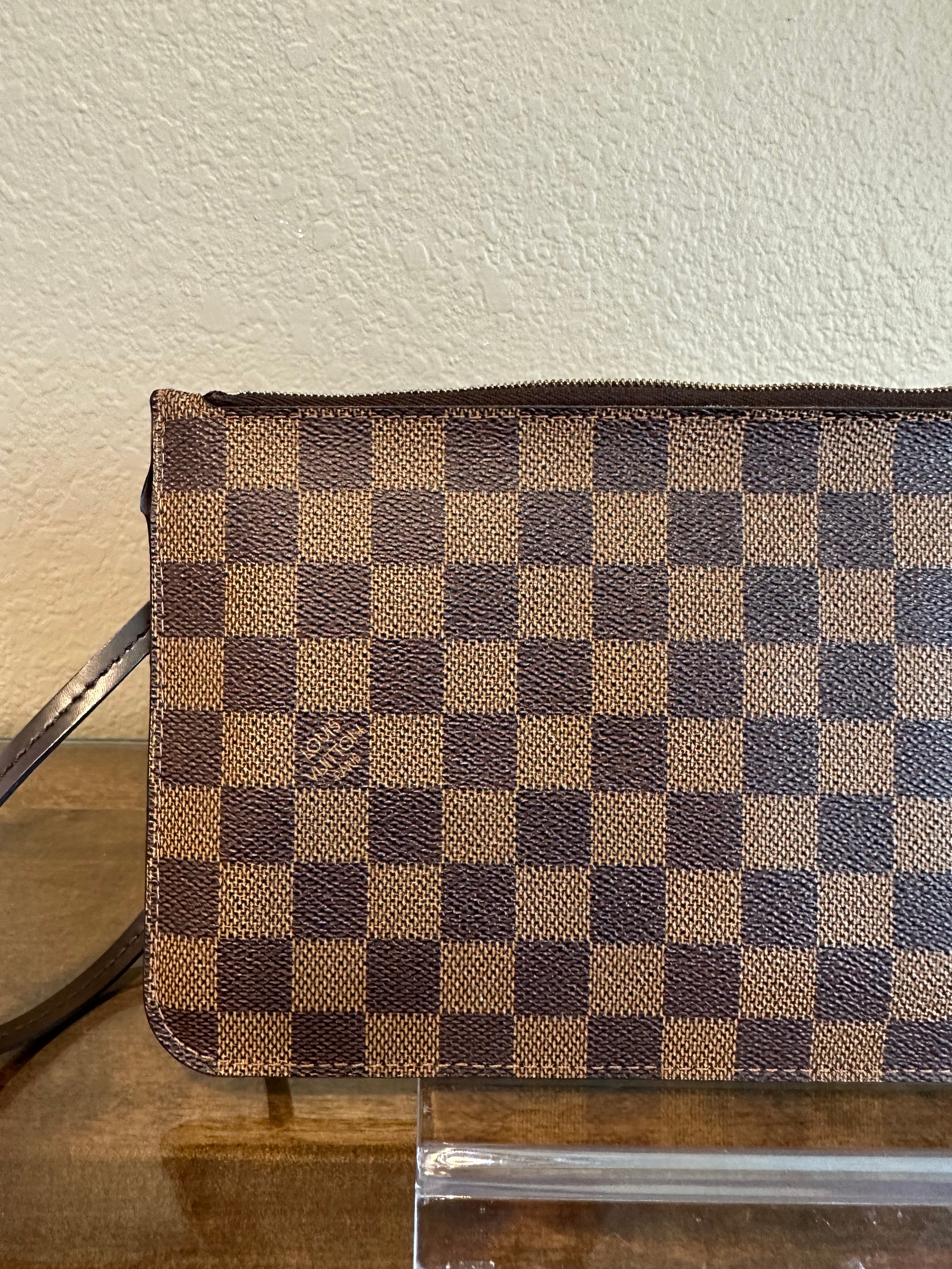 Neverfull Pouch MM - Damier Ebene