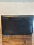 Load image into Gallery viewer, Montaigne 27 in Black Epi Leather
