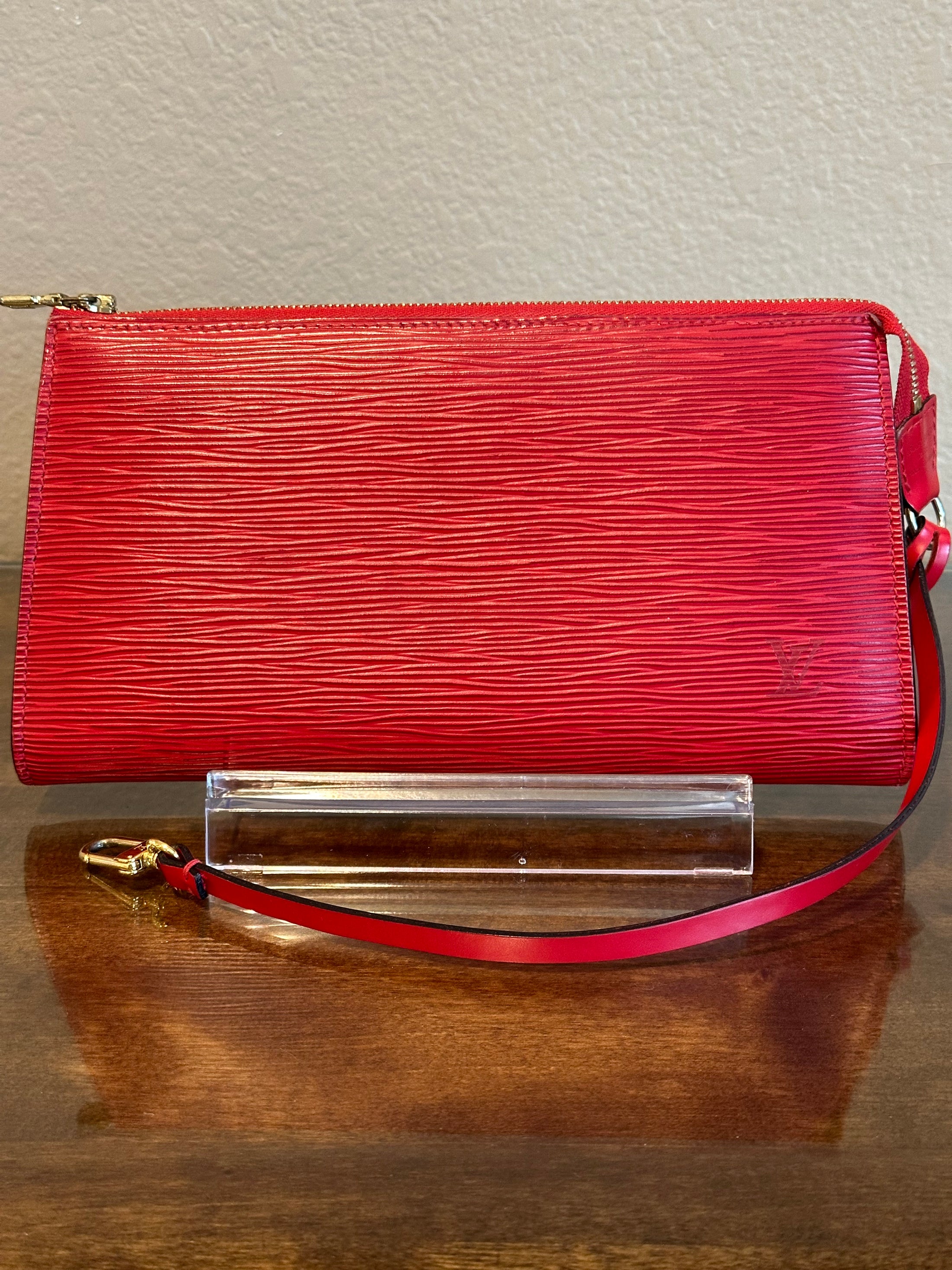 Pochette Accessoires in Red Epi